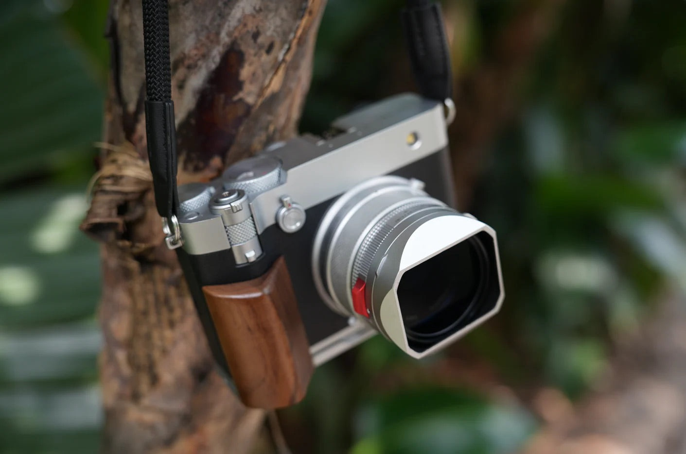 Freewell - Fuji GFX100RF L-Bracket Wooden Grip