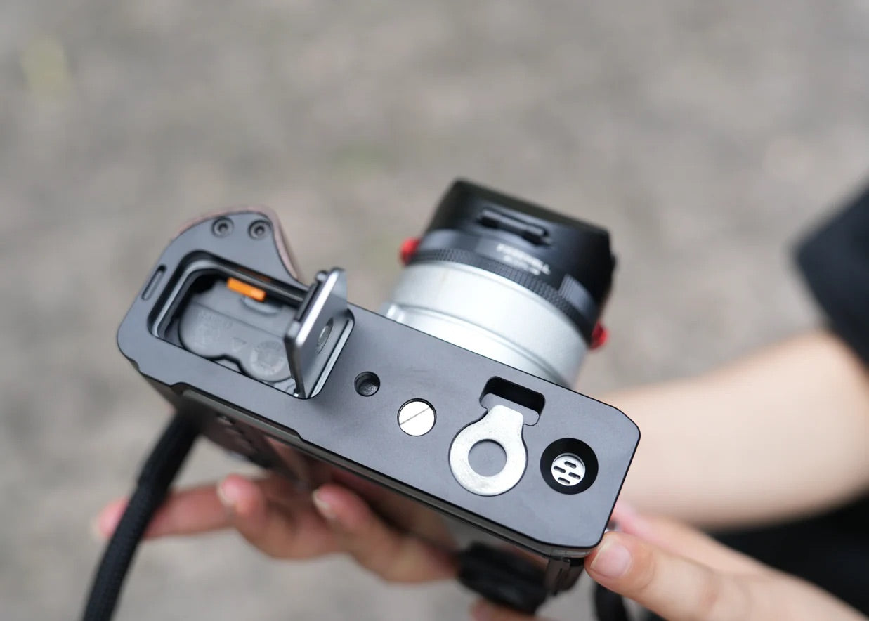 Freewell - Fuji GFX100RF L-Bracket Wooden Grip