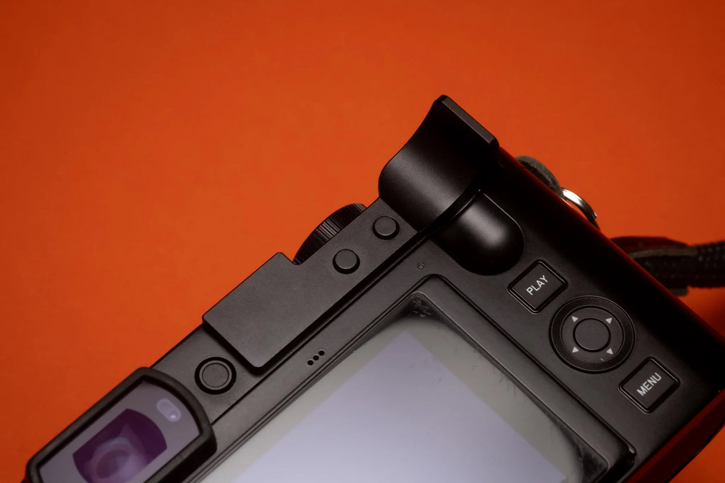 SquareHood Thumb Grip for Leica Q3 - Q3 43