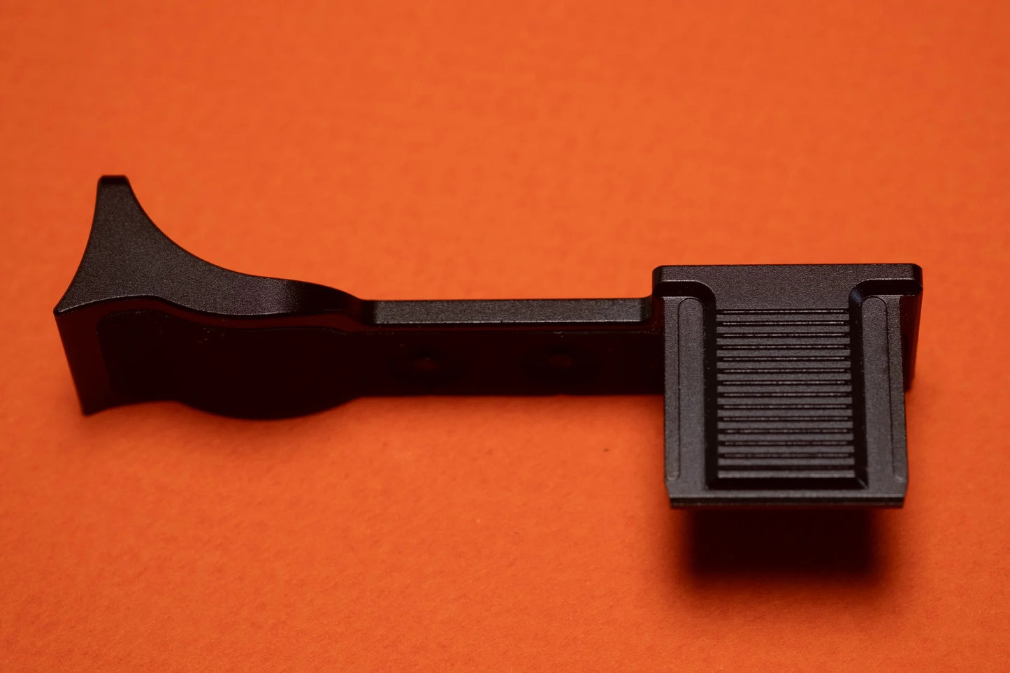 SquareHood Thumb Grip for Leica Q3 - Q3 43